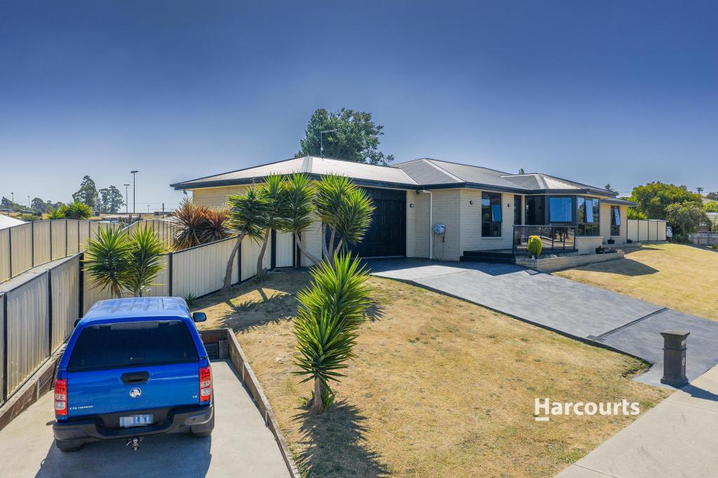 12 Berkshire Pde, Penguin, TAS 7316