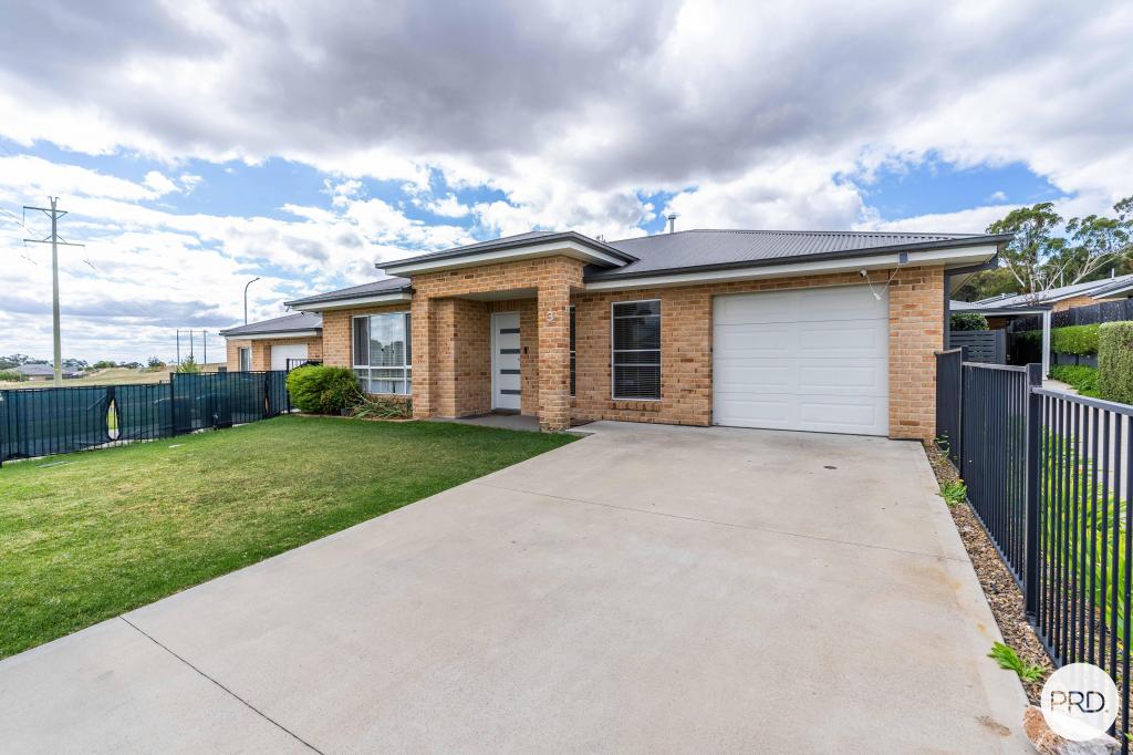 3 VIOLA PL, ORANGE, NSW 2800