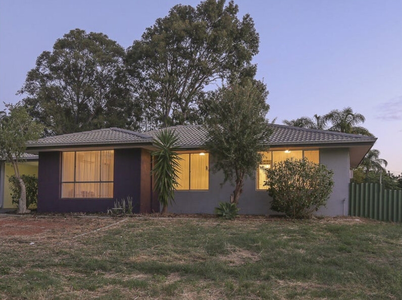 211a Kalamunda Rd, Maida Vale, WA 6057