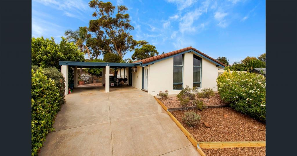 29 Minnipa Dr, Hallett Cove, SA 5158