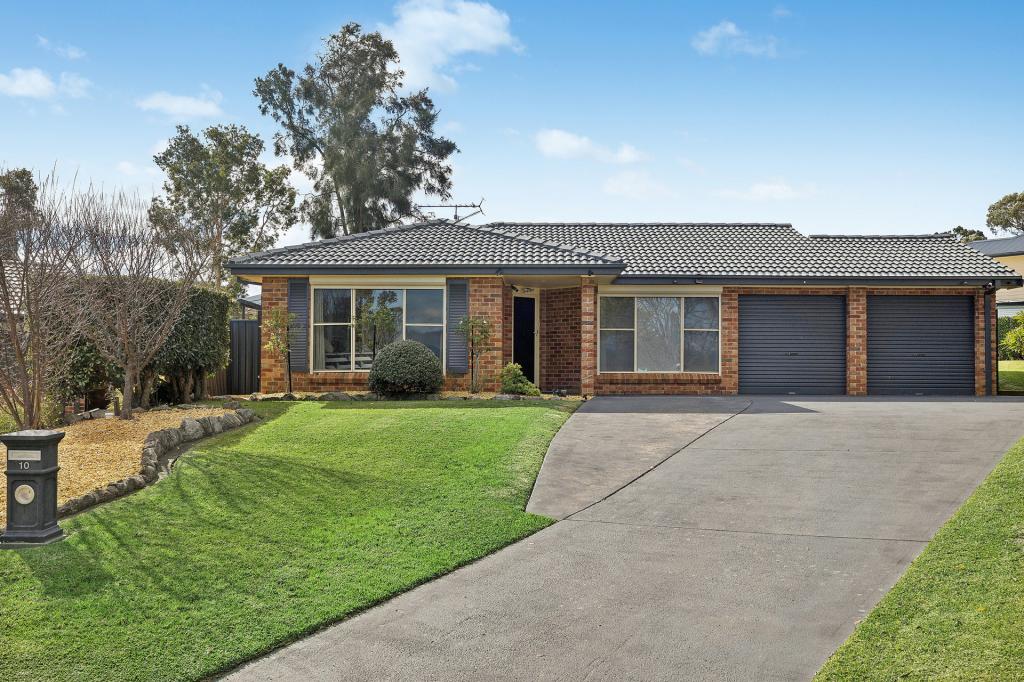 10 Dominish Cres, Camden South, NSW 2570
