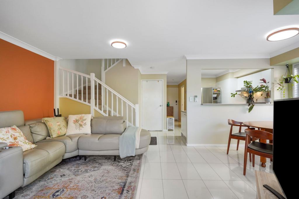 25/34-42 University Dr, Meadowbrook, QLD 4131
