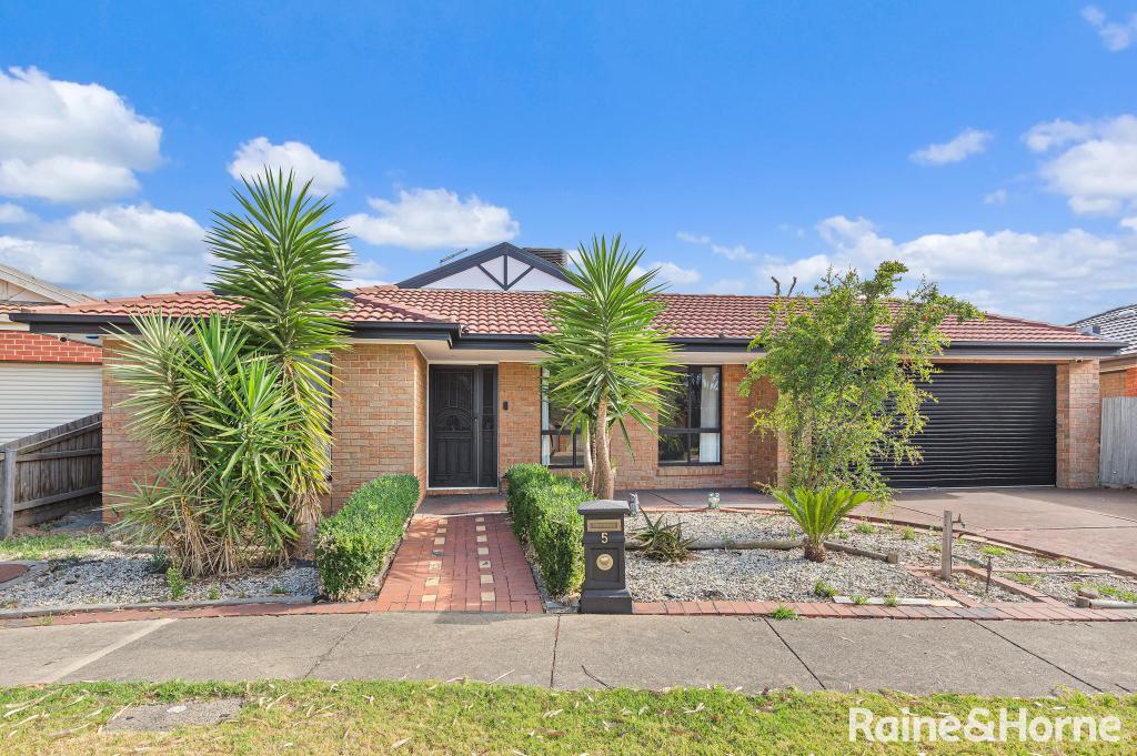 5 Armstrong Ct, Roxburgh Park, VIC 3064