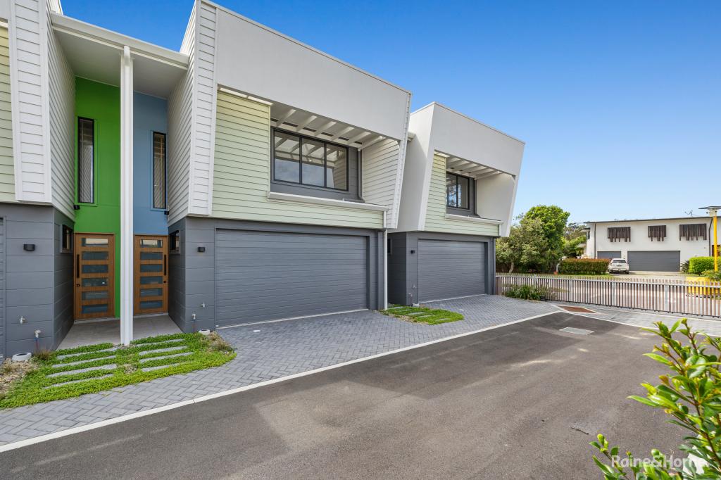 2/5 Mountbatten Ct, Pottsville, NSW 2489