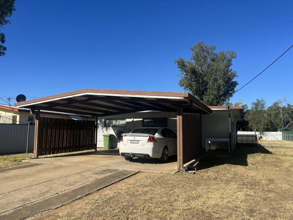 1/4 Wright St, Roma, QLD 4455