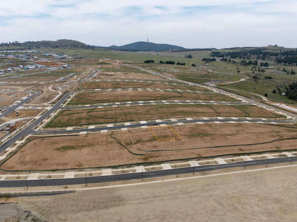 17 Norma Tullo St, Whitlam, ACT 2611