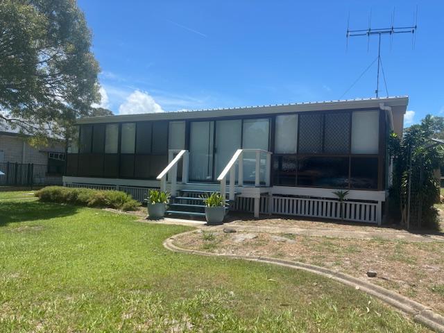 178 Boronia Dr, Poona, QLD 4650