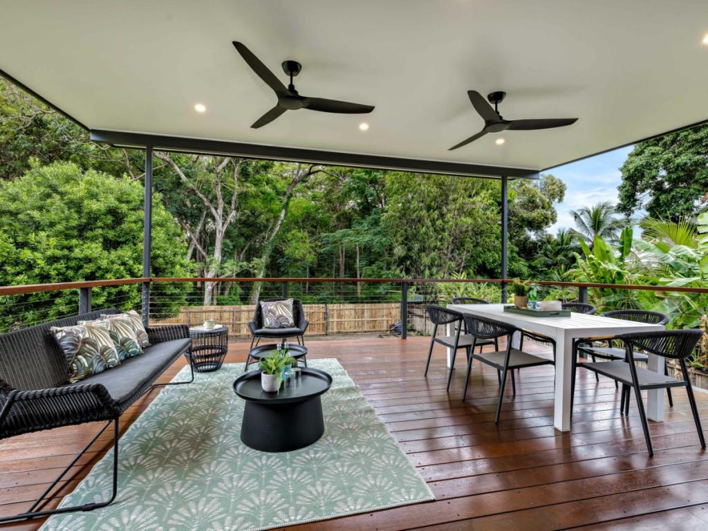 74 Machans St, Machans Beach, QLD 4878