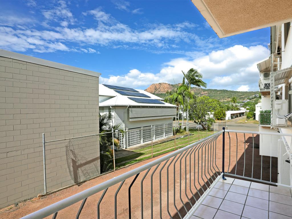 3/157 Mitchell St, North Ward, QLD 4810