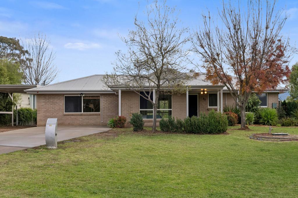 85 JIM BRADLEY CRES, URIARRA VILLAGE, ACT 2611