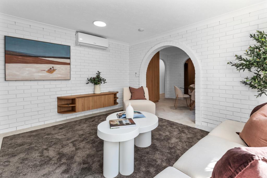 2/35 CHELSEA AVE, BROADBEACH, QLD 4218