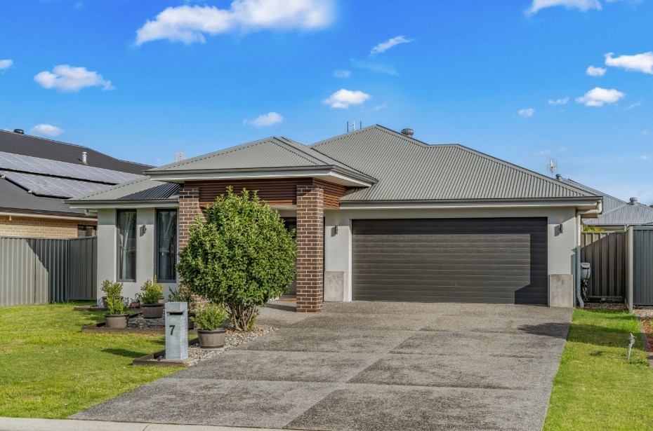 7 Fairway St, Rutherford, NSW 2320