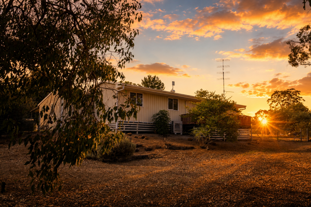 219 Tamma Rd, Bakers Hill, WA 6562