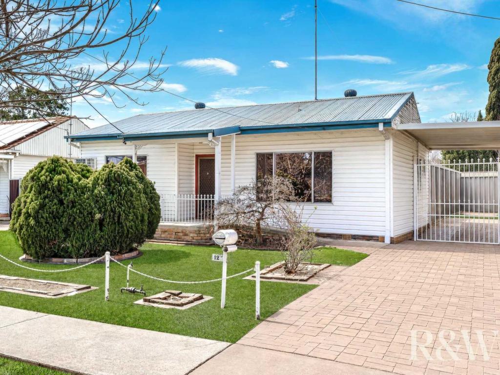 12 Learmonth St, Rooty Hill, NSW 2766