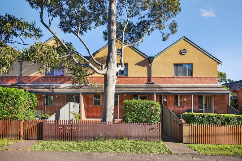 2/8-9 Ferguson Rd, Springwood, NSW 2777