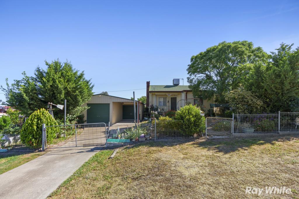 38 Crown St, Junee, NSW 2663