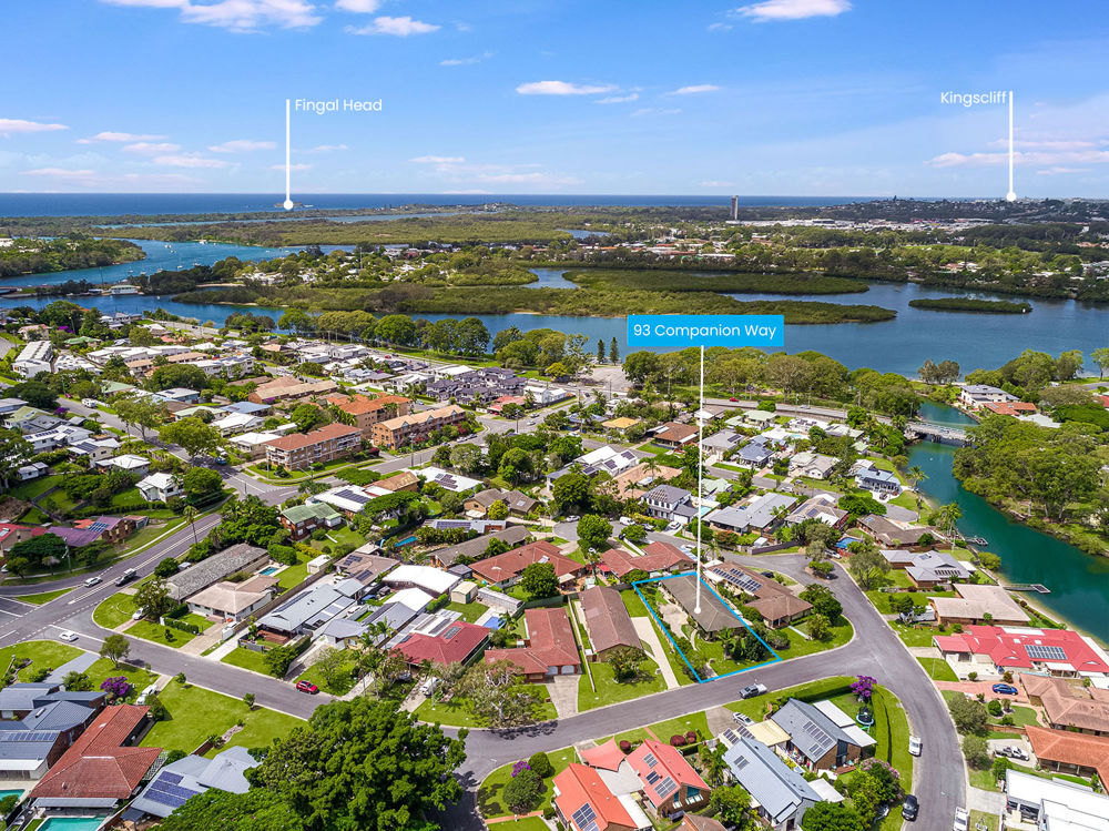 93 COMPANION WAY, TWEED HEADS, NSW 2485