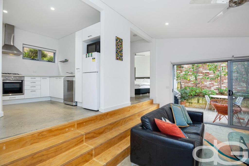 A/26 LILLY ST, SOUTH FREMANTLE, WA 6162