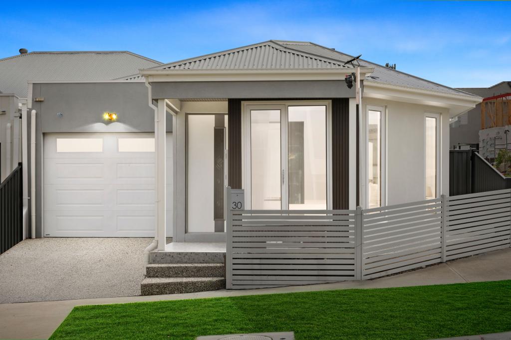 30 Lithic Rd, Craigieburn, VIC 3064