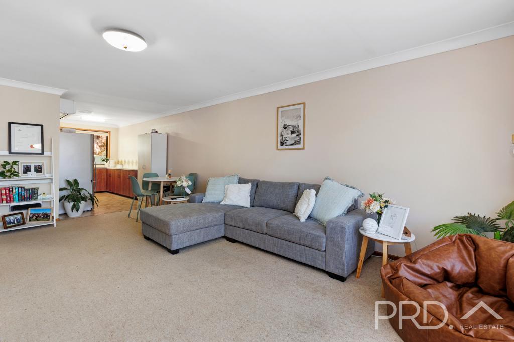 3/9 Anderson Pl, Tumut, NSW 2720