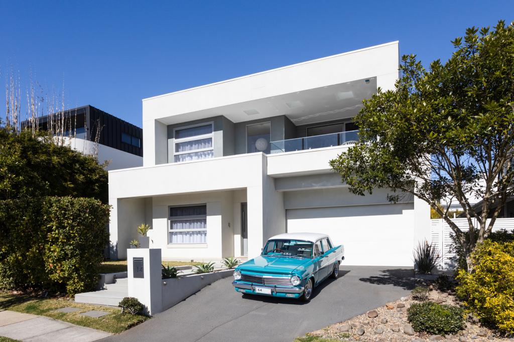 14 Brolga Ave, Greenhills Beach, NSW 2230