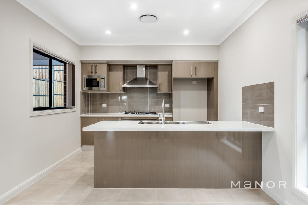 27 Hackney Ave, Box Hill, NSW 2765
