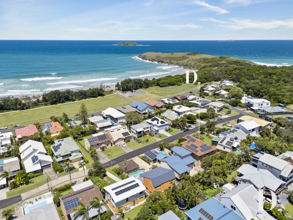 64 BLUE GUM AVE, SANDY BEACH, NSW 2456