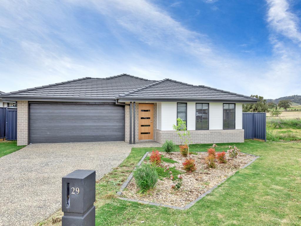 29 Homestead Cct, North Tamworth, NSW 2340