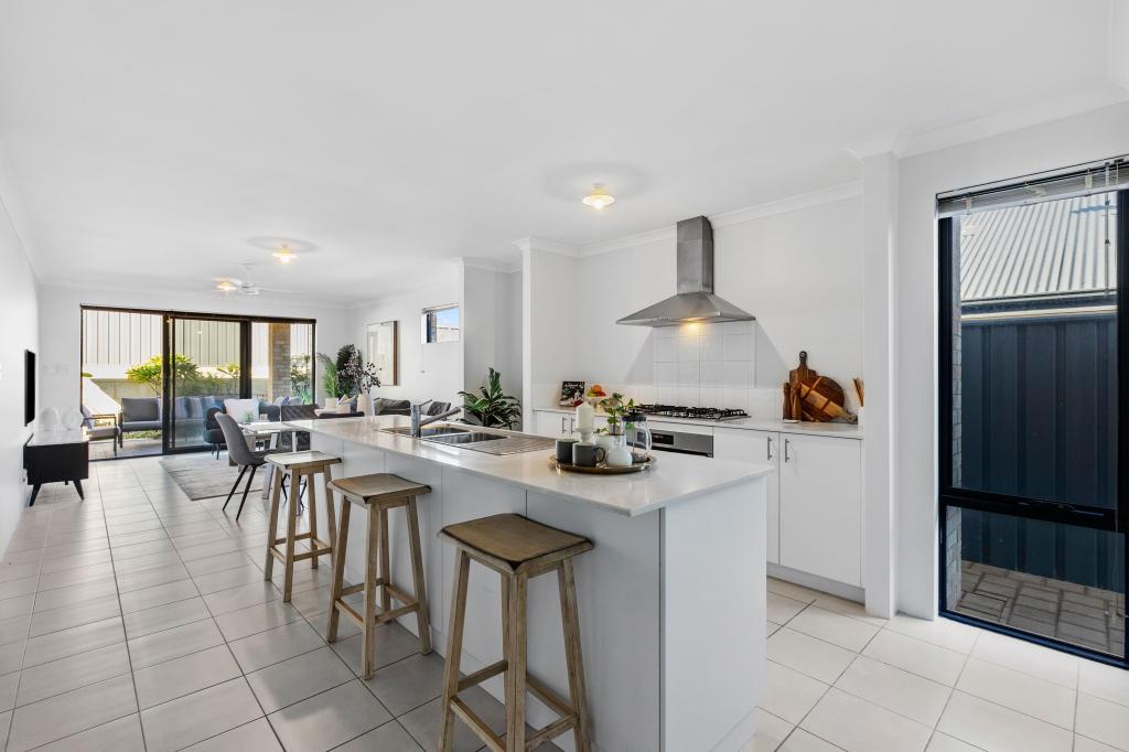 48 Leschenault Loop, Banksia Grove, WA 6031