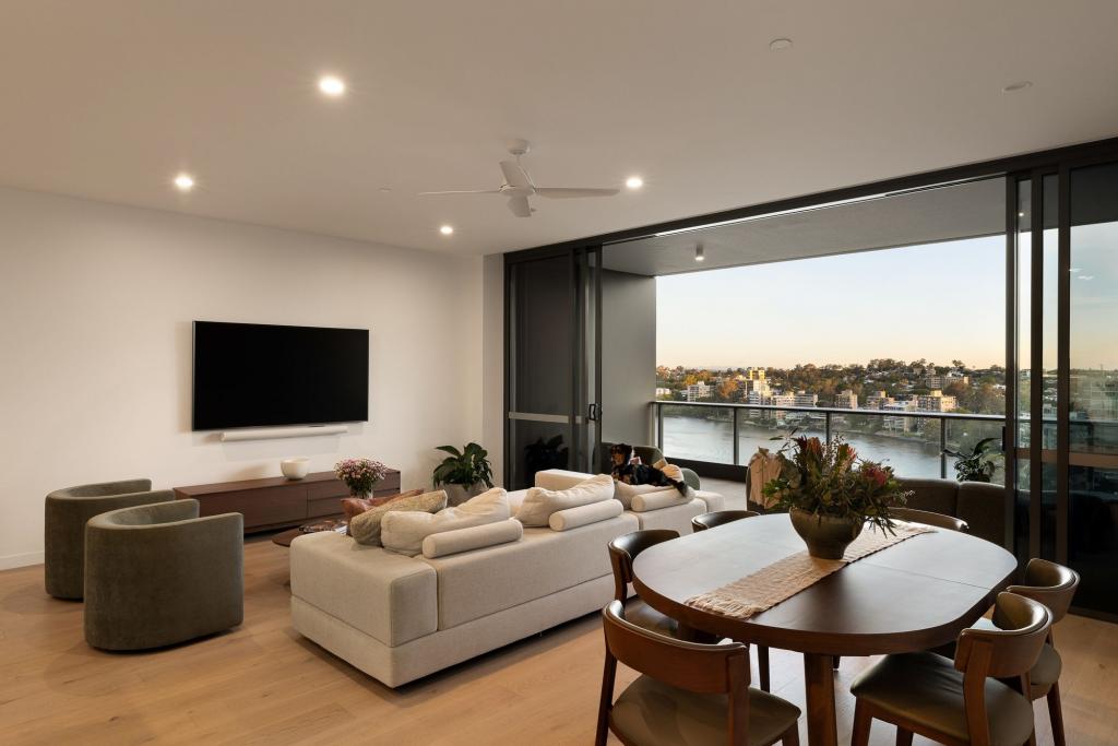 11306/600 Coronation Dr, Toowong, QLD 4066