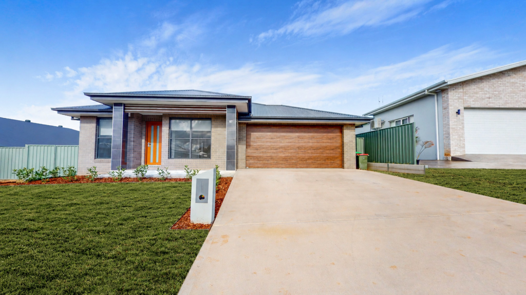 87 LINCOLN PKWY, DUBBO, NSW 2830