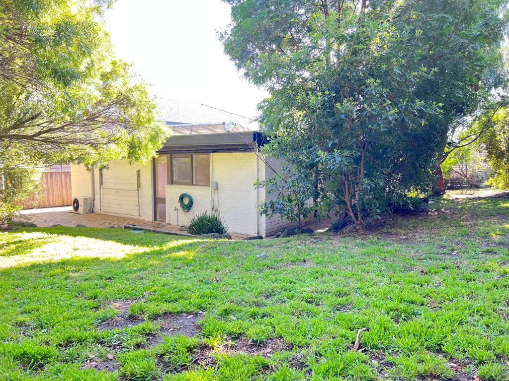 72 Catherine Ave, Mount Waverley, VIC 3149