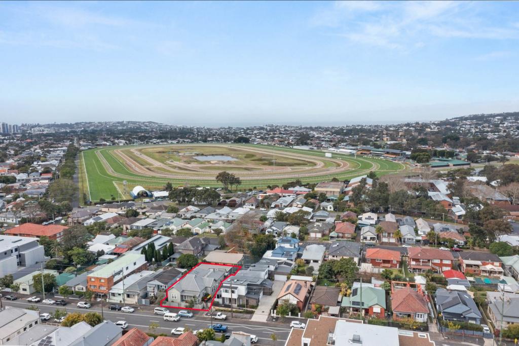 43 Brunker Rd, Broadmeadow, NSW 2292