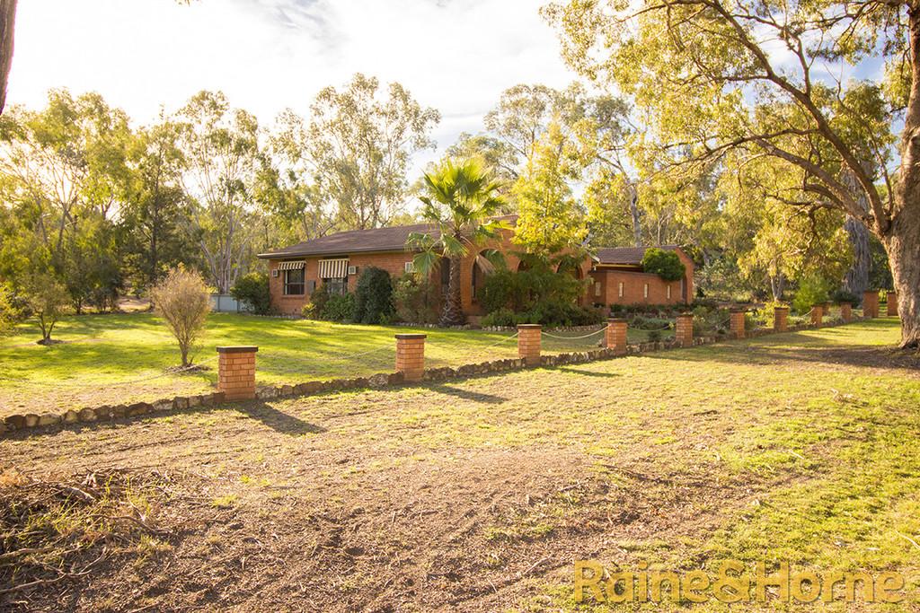 72-74 LIME ST, GEURIE, NSW 2818