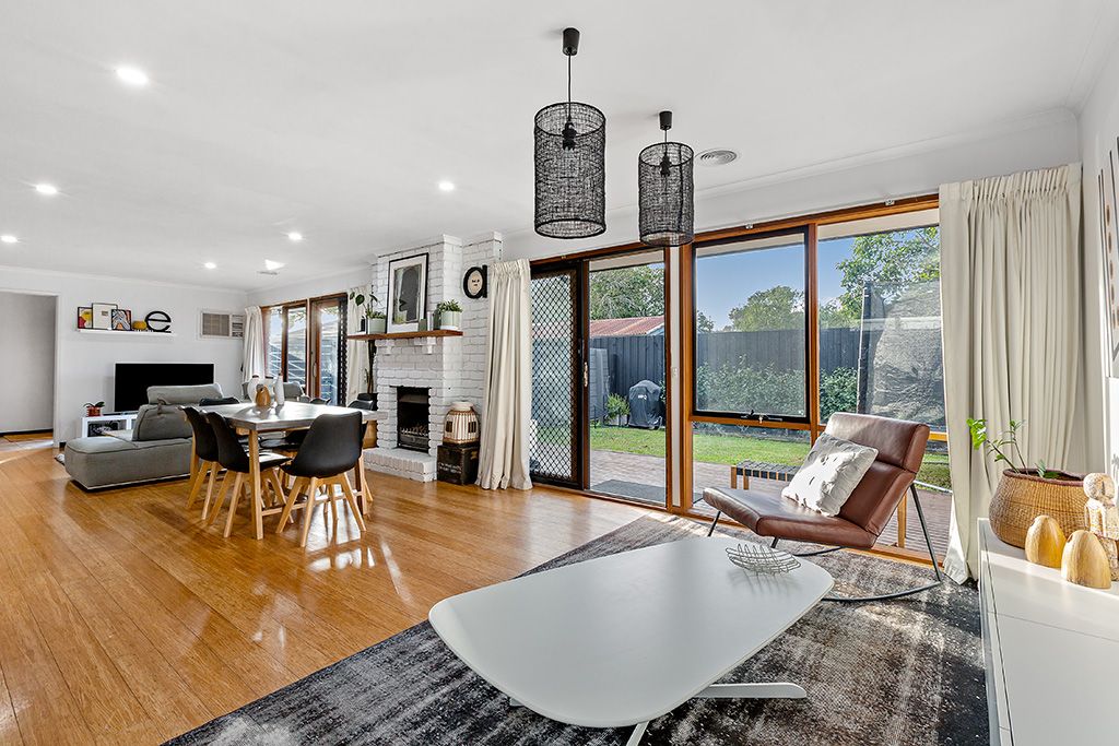 10A RAYMOND RD, SEAFORD, VIC 3198