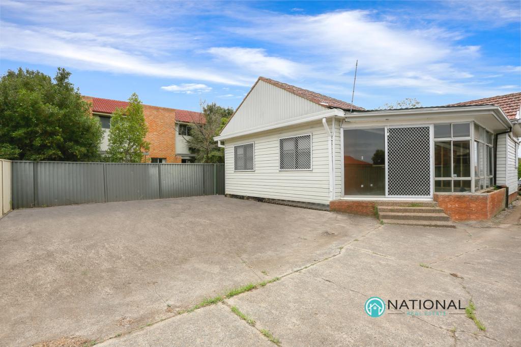 525 Woodville Rd, Guildford, NSW 2161