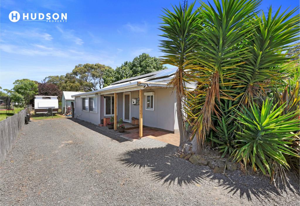 35 BARCLAY ST, HEYWOOD, VIC 3304