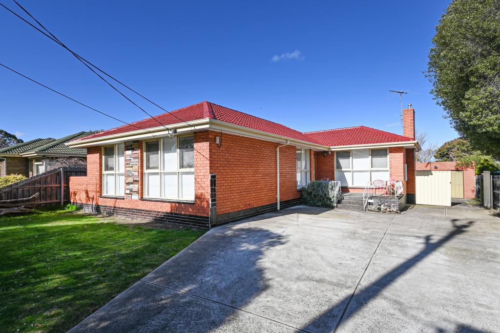 14 HEATH ST, GLEN WAVERLEY, VIC 3150