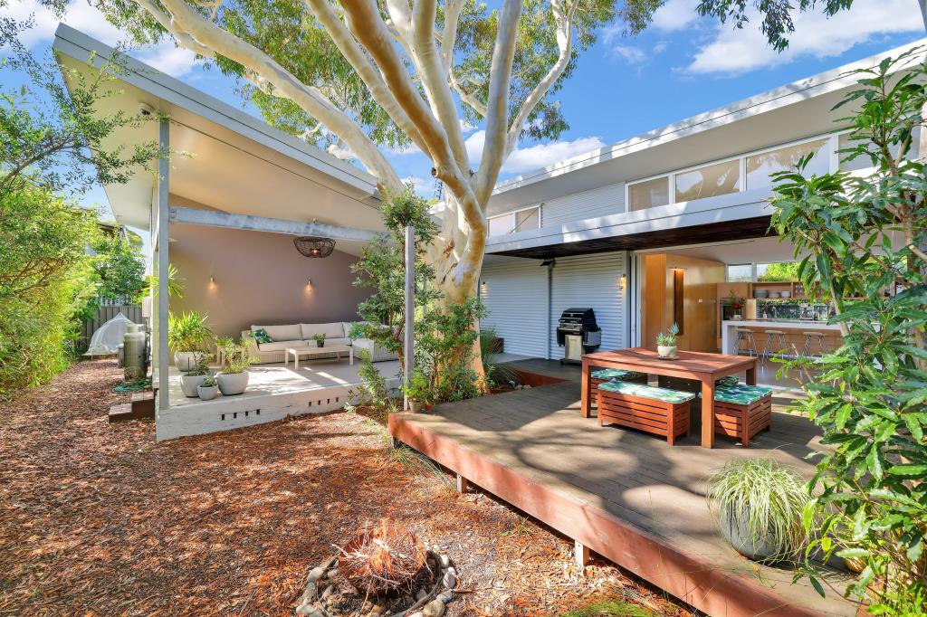 8 Oakwood Cps, Callala Beach, NSW 2540