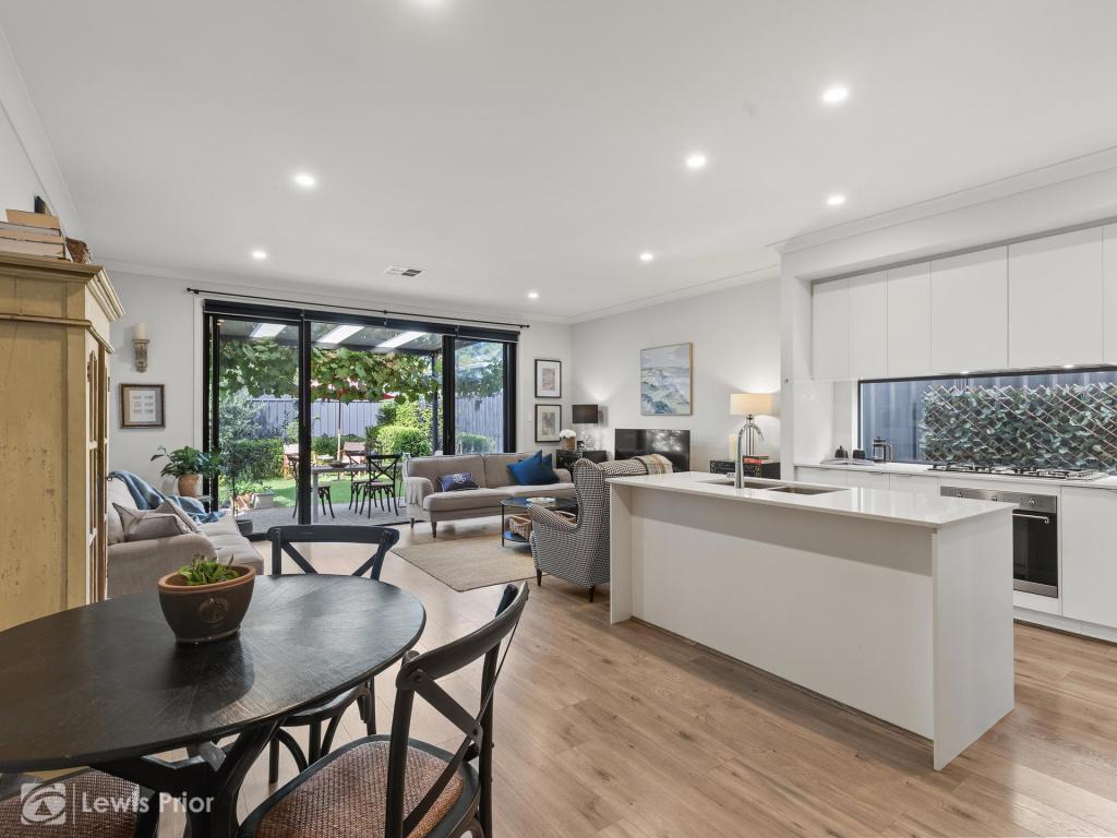 1 Eton Ave, Warradale, SA 5046