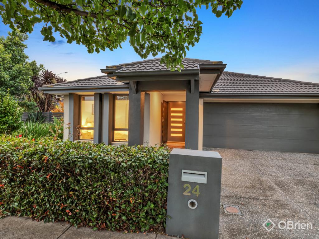 24 Whitehaven St, Berwick, VIC 3806