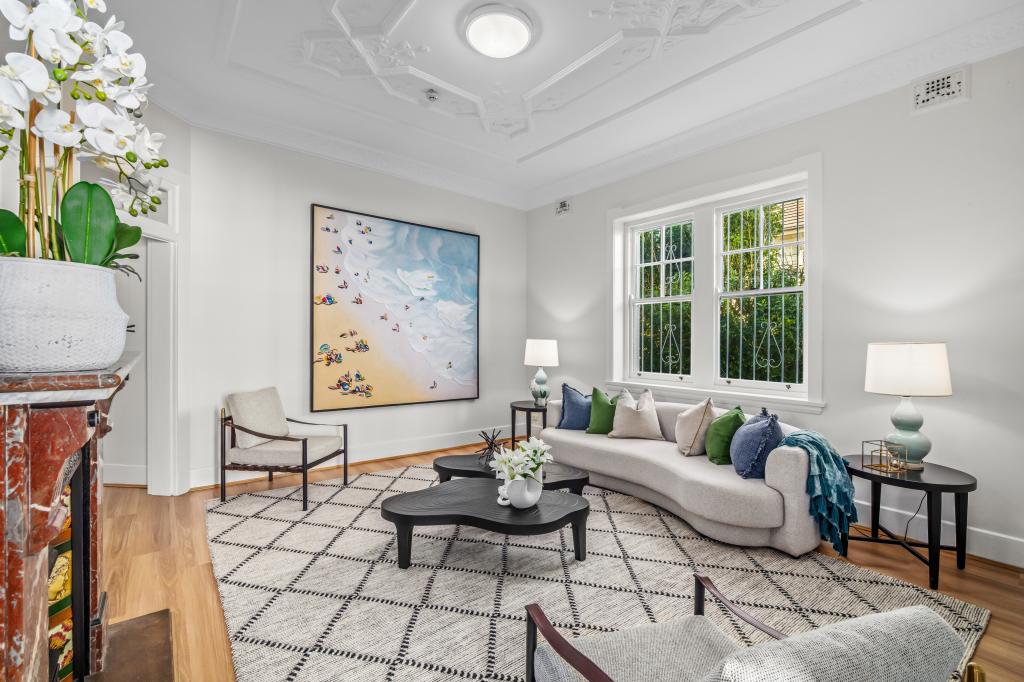 2/24 SUTHERLAND CRES, DARLING POINT, NSW 2027