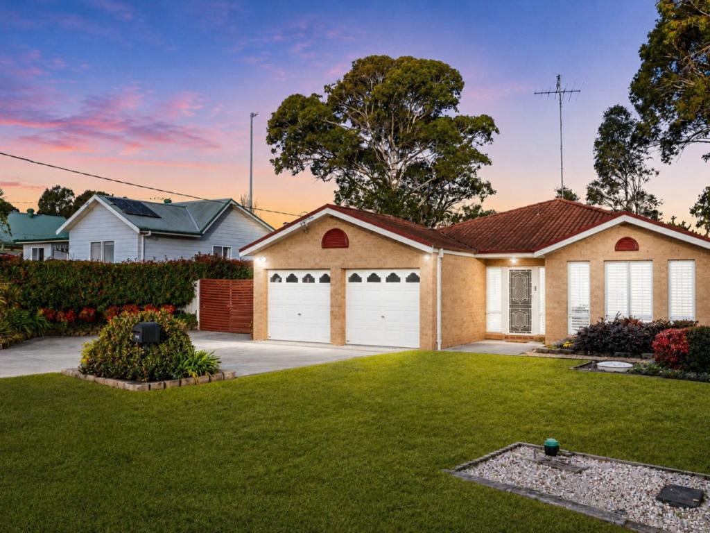 19 NOORAL ST, BARGO, NSW 2574