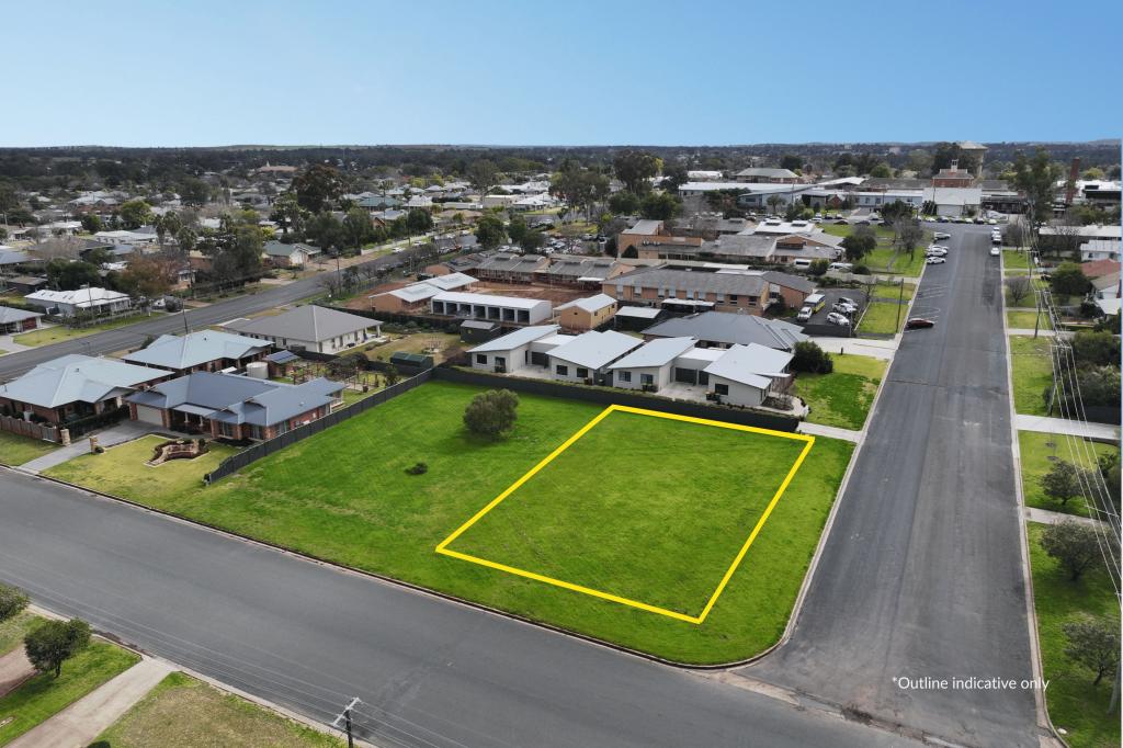 12D BATHURST ST, FORBES, NSW 2871