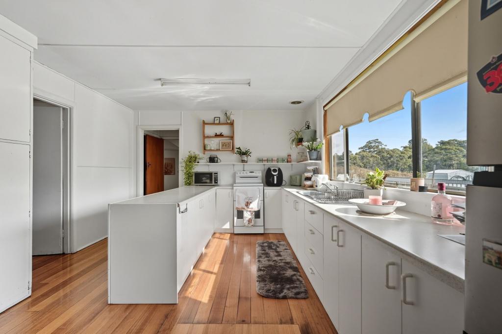 14 Cruttenden St, Buckland, TAS 7190