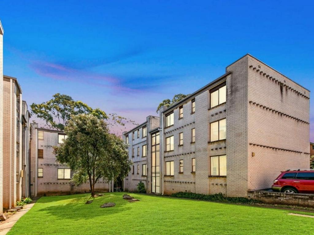 29 /168 Greenacre Rd, Bankstown, NSW 2200