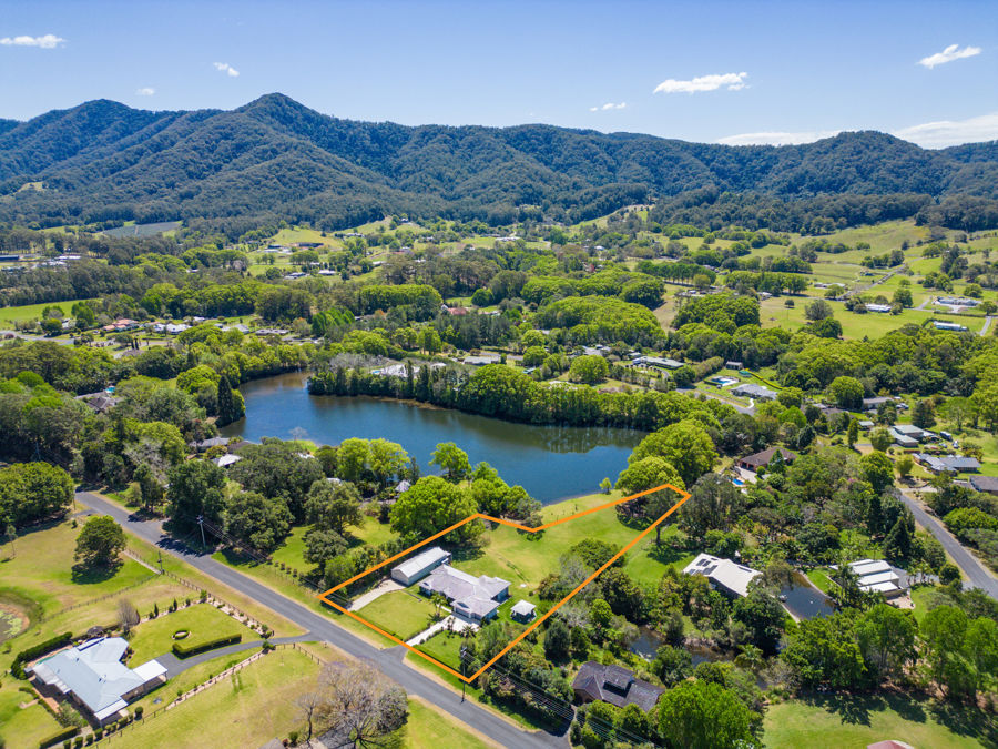 24 Faviell Dr, Bonville, NSW 2450
