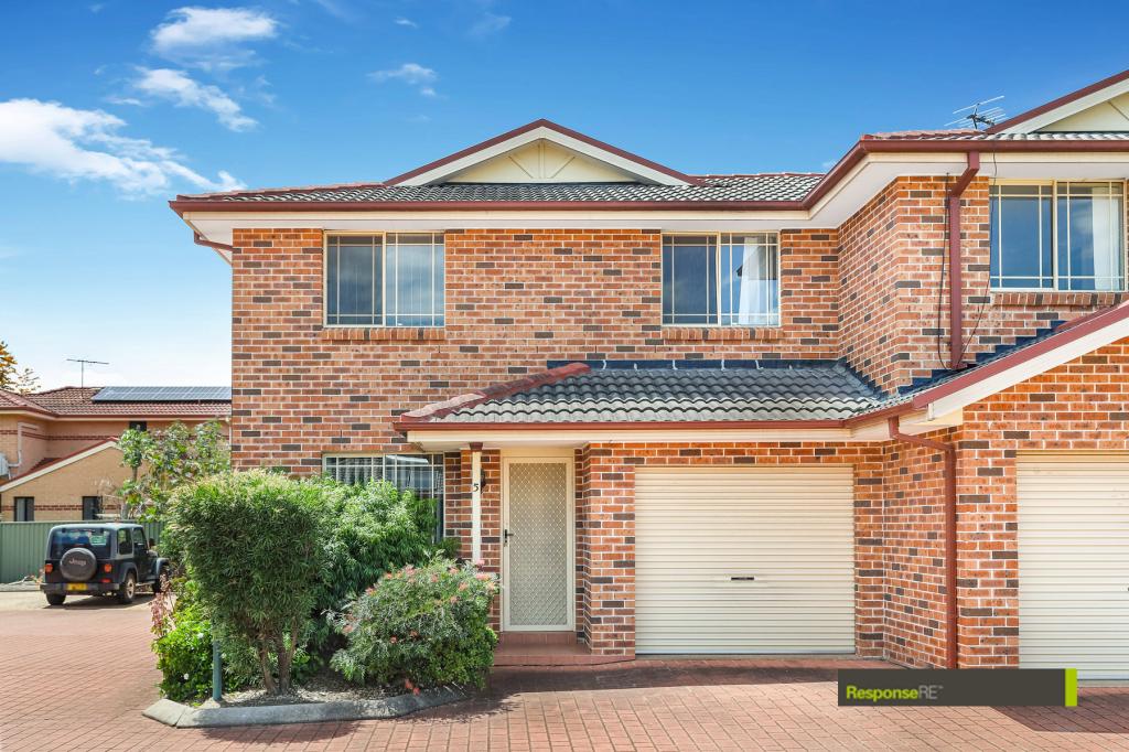 5/32 Lovegrove Dr, Quakers Hill, NSW 2763