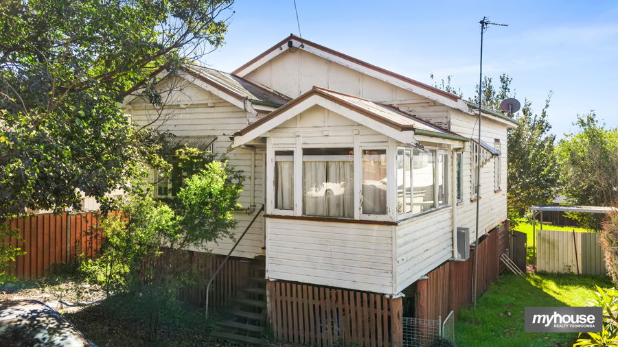 1a O'Quinn St, Harristown, QLD 4350