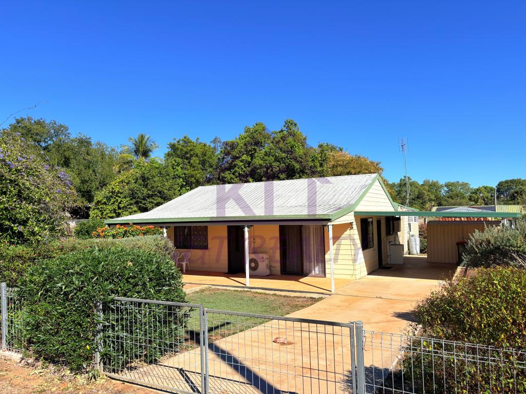 16 Gordon St, Richmond Hill, QLD 4820